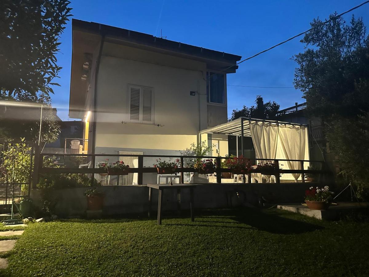 Il Gruccione Bed & Breakfast Sant'Omero Exterior foto