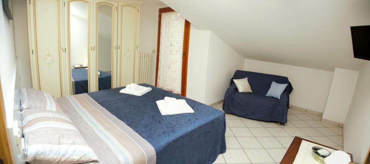Il Gruccione Bed & Breakfast Sant'Omero Exterior foto